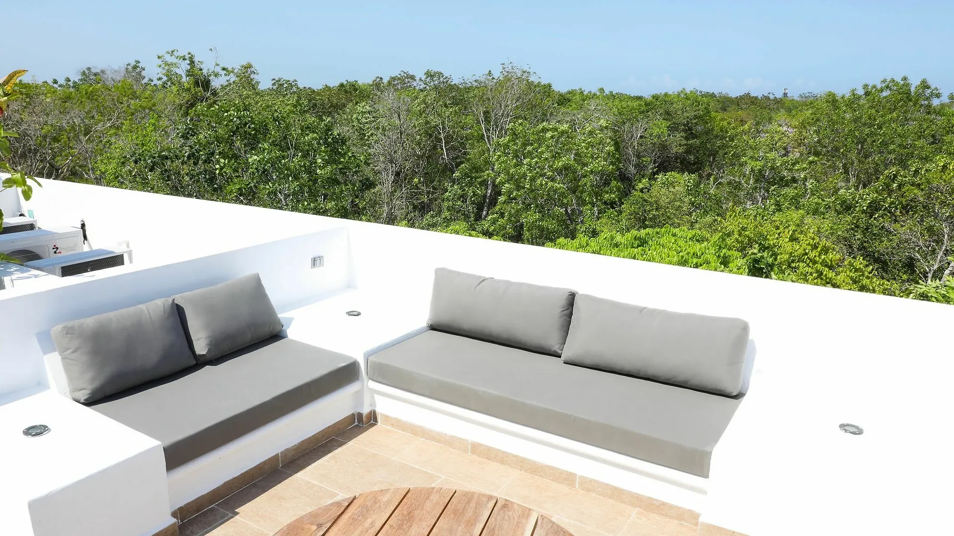 Martiki Condo 2 Bedroom Sleeps 4 Tulum